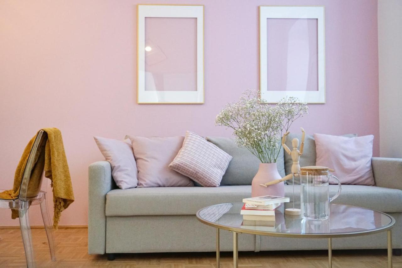 Vibrant Design Apartments - Full Kitchen - Wi-Fi - 18 Mins To City Centre Βιέννη Εξωτερικό φωτογραφία