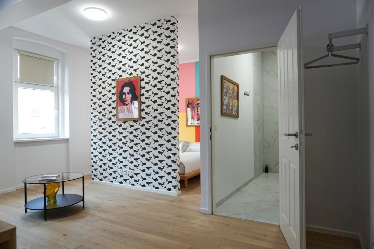 Vibrant Design Apartments - Full Kitchen - Wi-Fi - 18 Mins To City Centre Βιέννη Εξωτερικό φωτογραφία